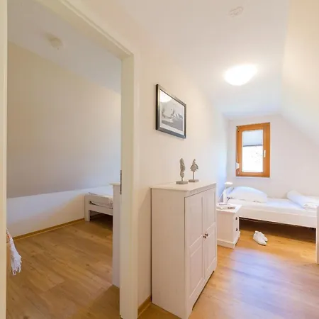 Διαμέρισμα Reetgedecktes Fh Am Deich 21